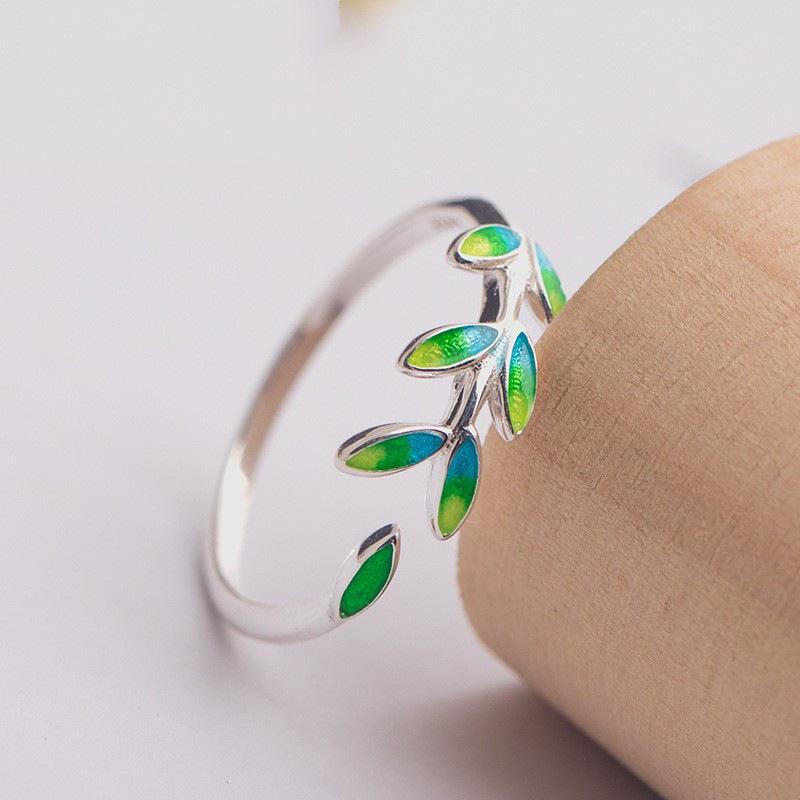 The Green Leaf Ring