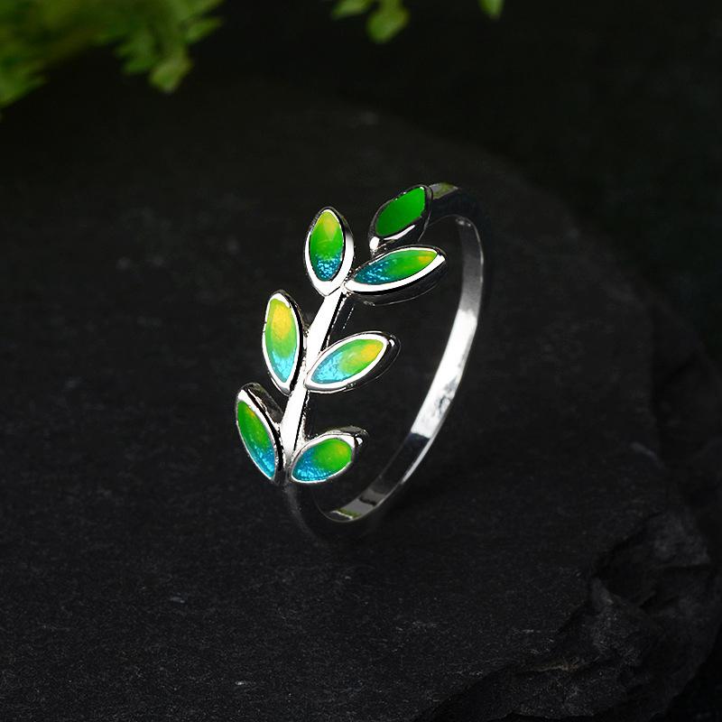 The Green Leaf Ring