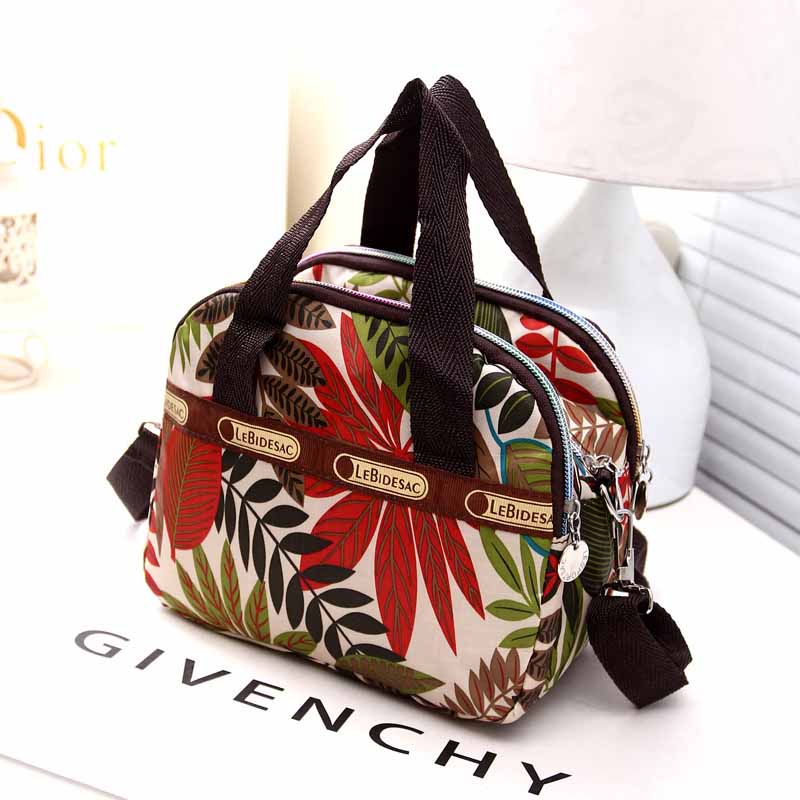 2022 Summer New Multi-layer Handbag