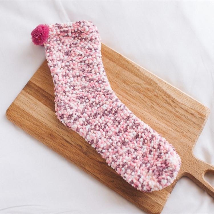 Clapfun™ Pom Pom Cupcake Socks